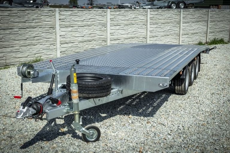 Jupiter 6m; DMC 3500kg; środek Alu-łezka